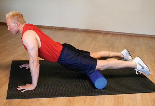 Занятие с использованием ролика для пилатеса цилиндрического Body-Solid BSTFR36F